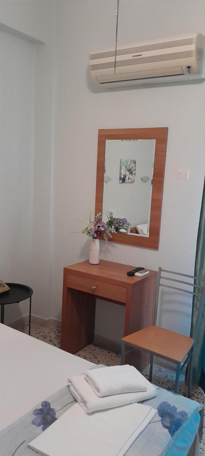 Ωρεοι Hotel Лутра Едипсу Екстериор снимка