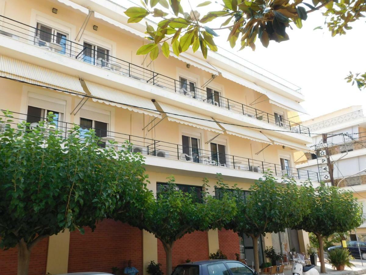 Ωρεοι Hotel Лутра Едипсу Екстериор снимка