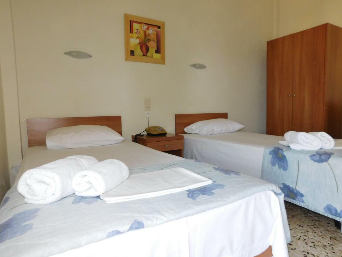 Ωρεοι Hotel Лутра Едипсу Екстериор снимка