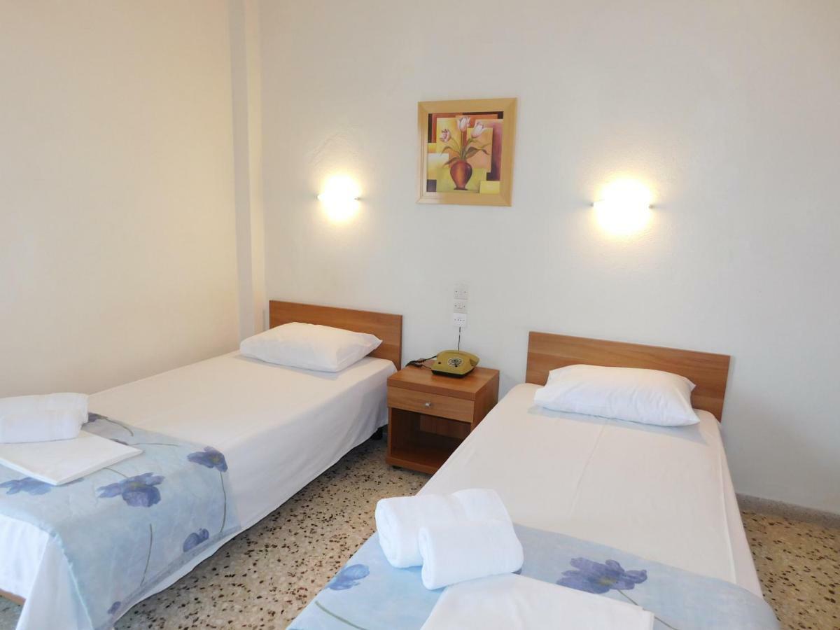 Ωρεοι Hotel Лутра Едипсу Екстериор снимка